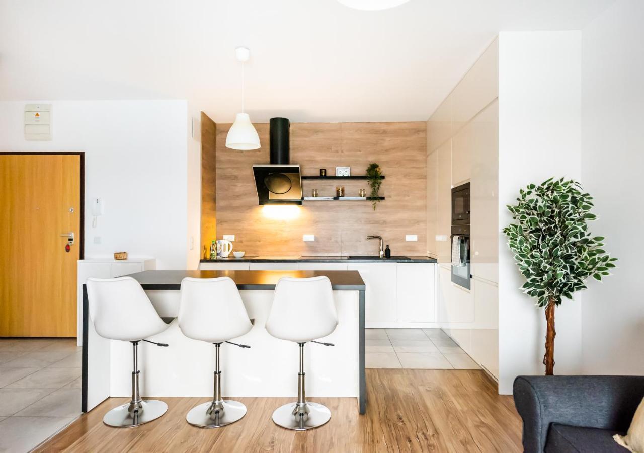 Magazynowa Exclusive Amber Apartment 华沙 外观 照片